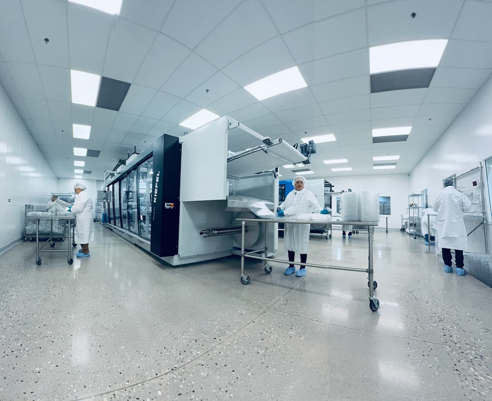 cleanroom manufactured thermoformed packaging