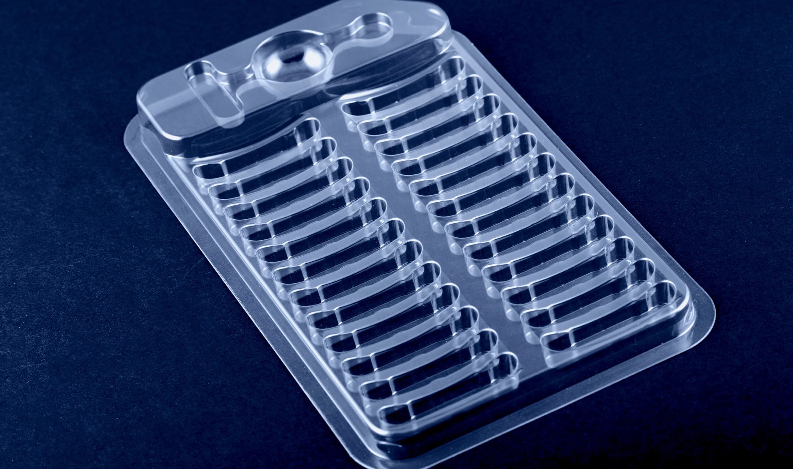 Plastic insert tray